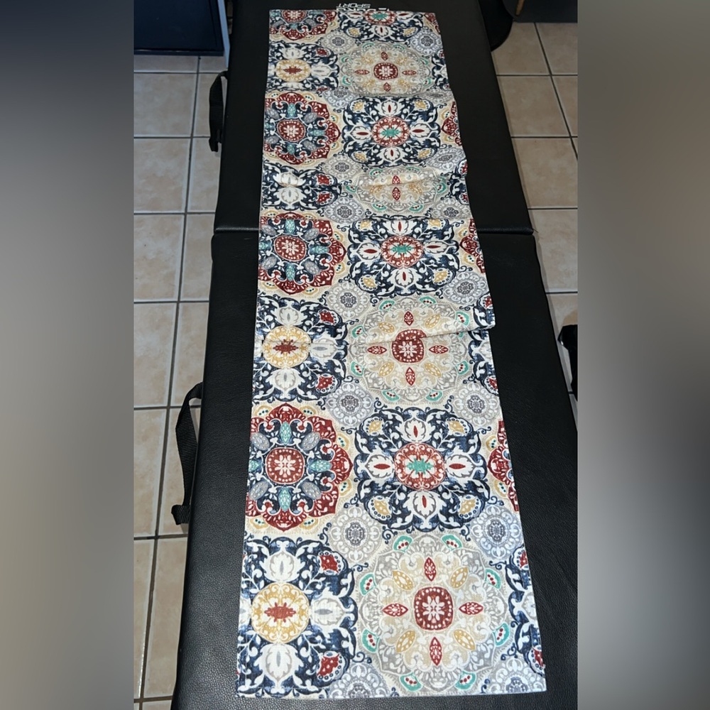 Colorful Patterned Table Runner - Picture 4 of 5